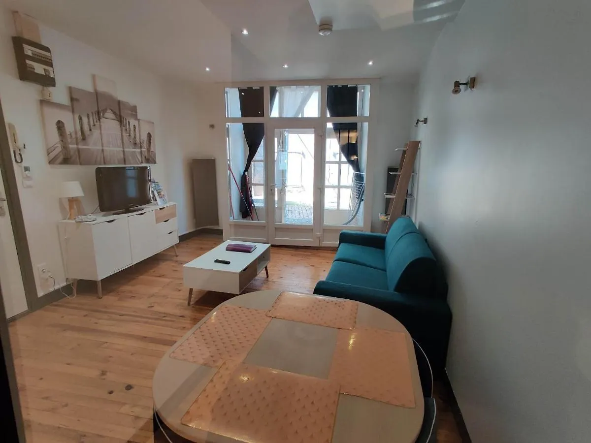 Apartment Studio Dans Centre Historique Le Puy-en-Velay France